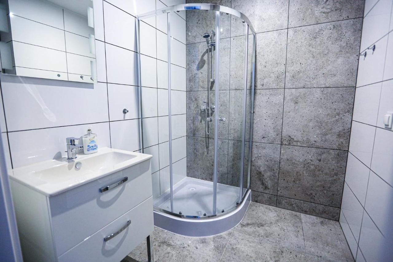 Apart Baltyk Pokoje & Apartamenty Leba Ngoại thất bức ảnh