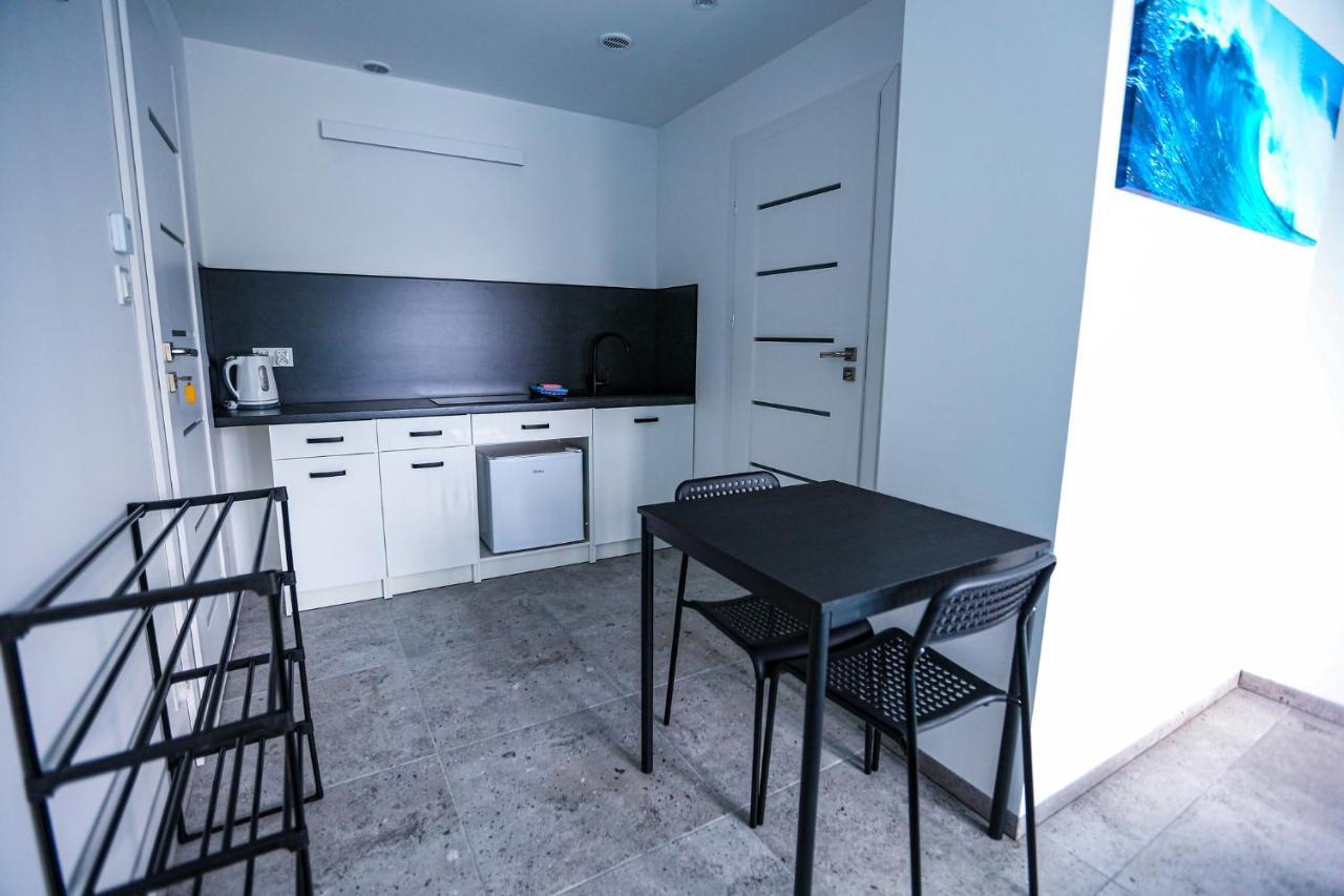 Apart Baltyk Pokoje & Apartamenty Leba Ngoại thất bức ảnh