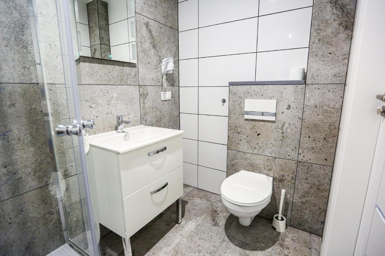 Apart Baltyk Pokoje & Apartamenty Leba Ngoại thất bức ảnh