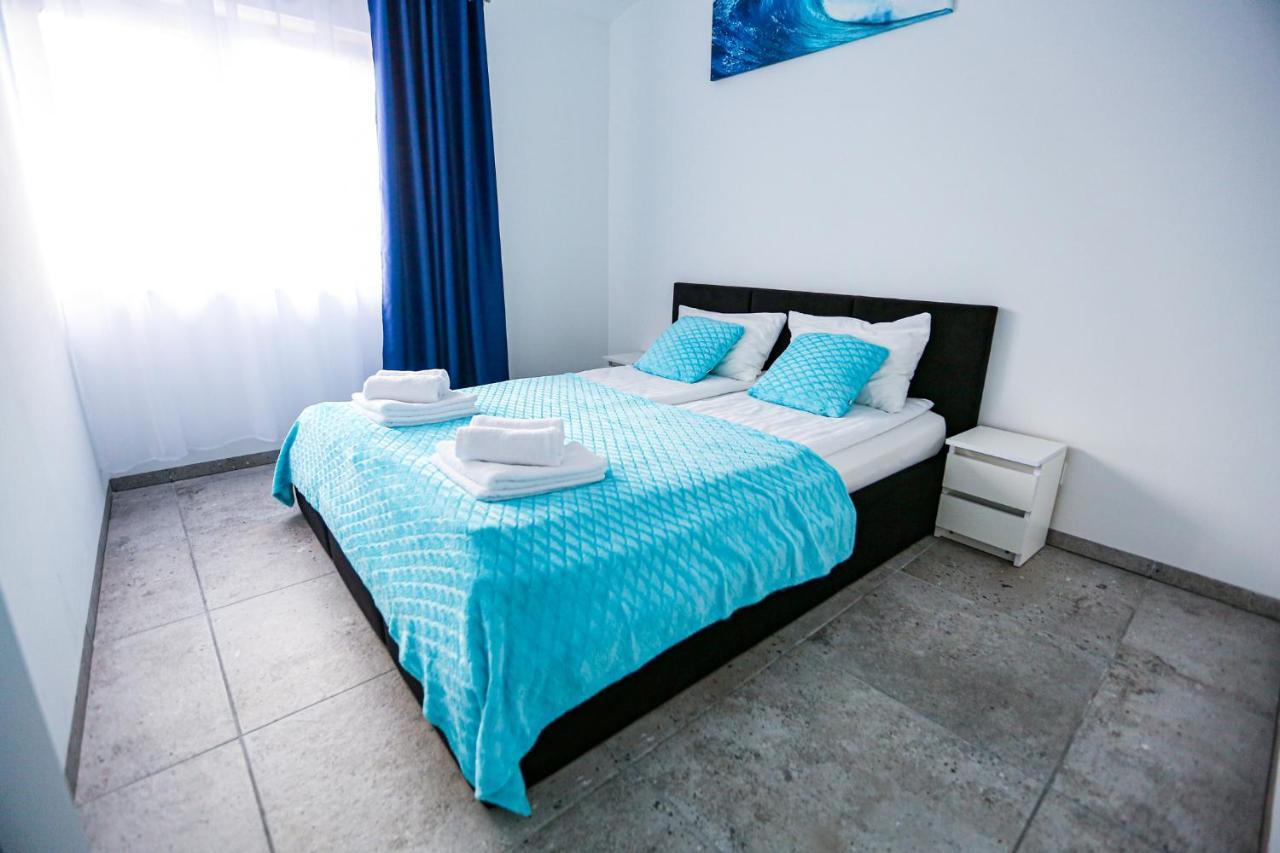 Apart Baltyk Pokoje & Apartamenty Leba Ngoại thất bức ảnh