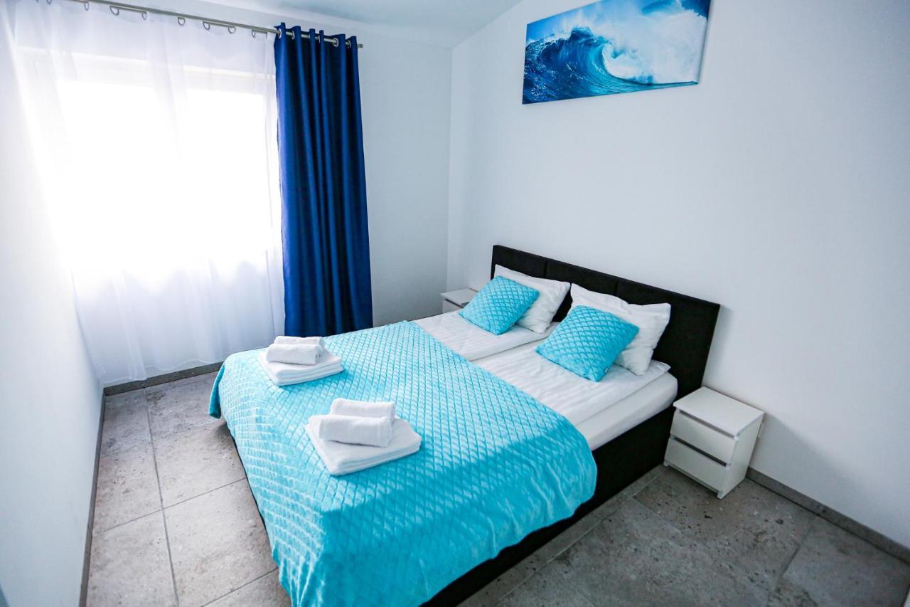 Apart Baltyk Pokoje & Apartamenty Leba Ngoại thất bức ảnh