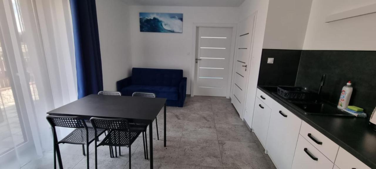 Apart Baltyk Pokoje & Apartamenty Leba Ngoại thất bức ảnh