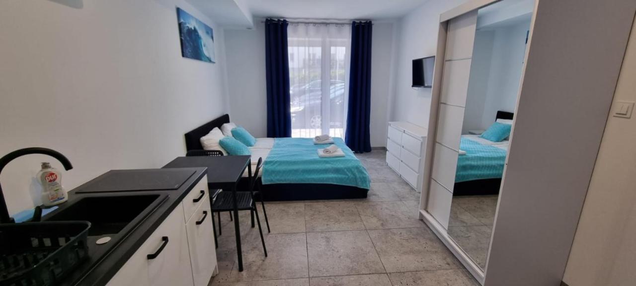 Apart Baltyk Pokoje & Apartamenty Leba Ngoại thất bức ảnh